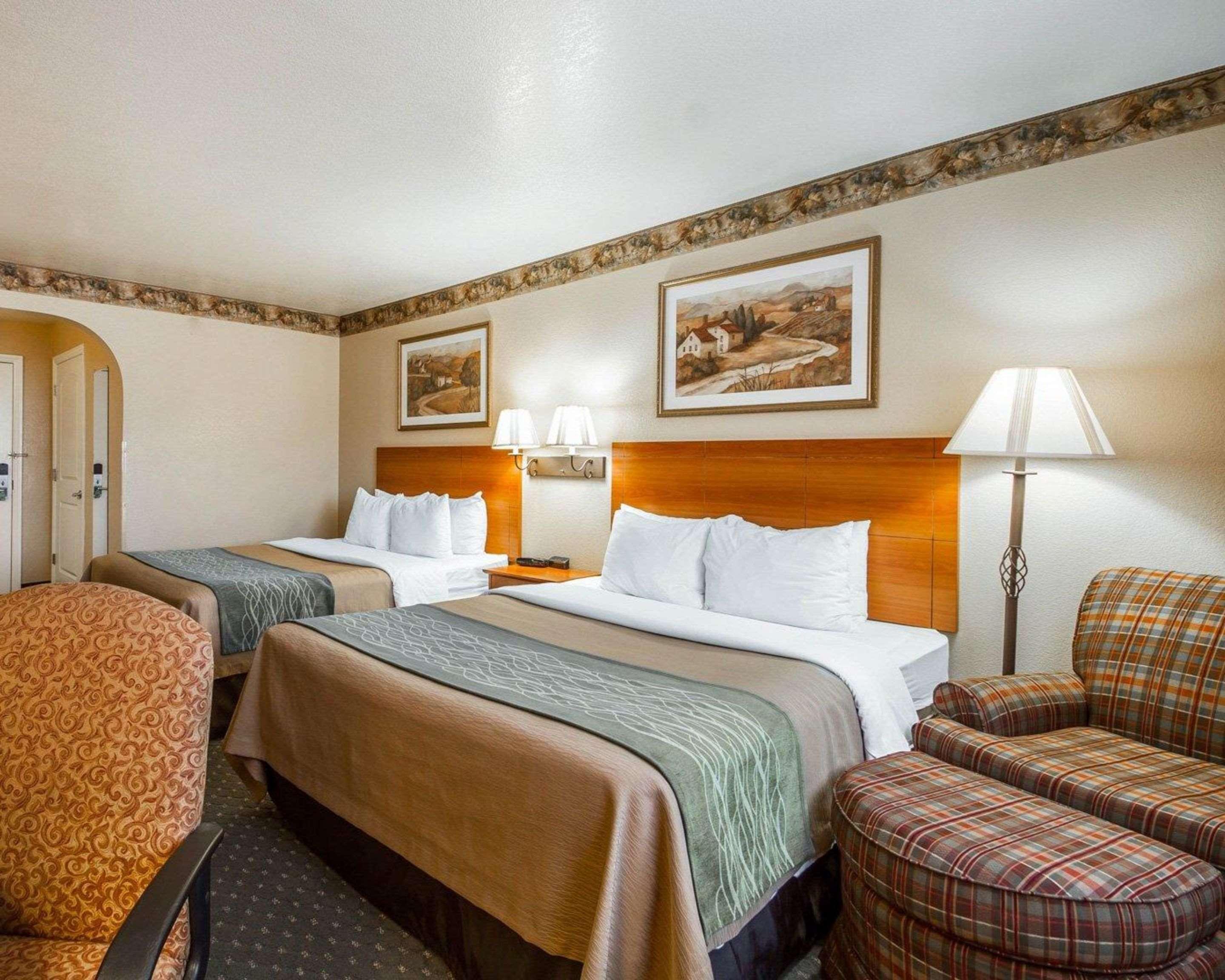 Comfort Inn & Suites Ukiah Mendocino County Exterior foto